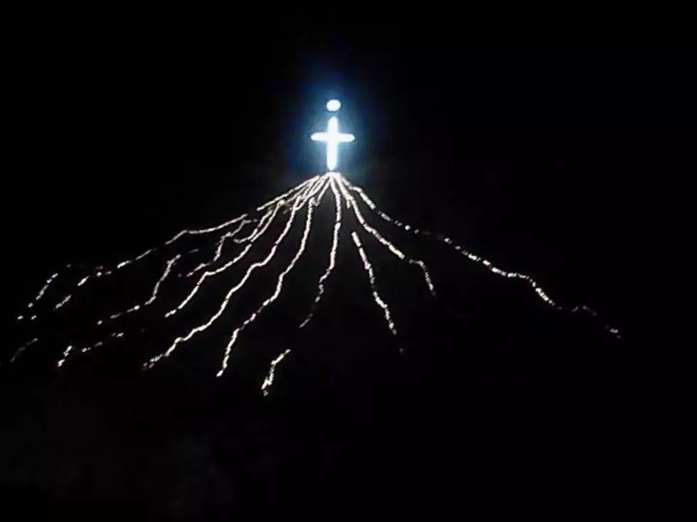 See The Magical Christmas Lights in Beautiful Bishop Hills Over the Years