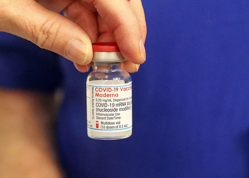 US Health Officials Recommend Booster Shot of Moderna COVID-19 Vaccine
